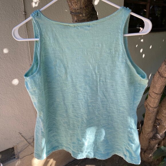 Women's Aqua Blue sleeveless blouse with Vertical Fabric Detailing Size Large - Picture 4 of 6